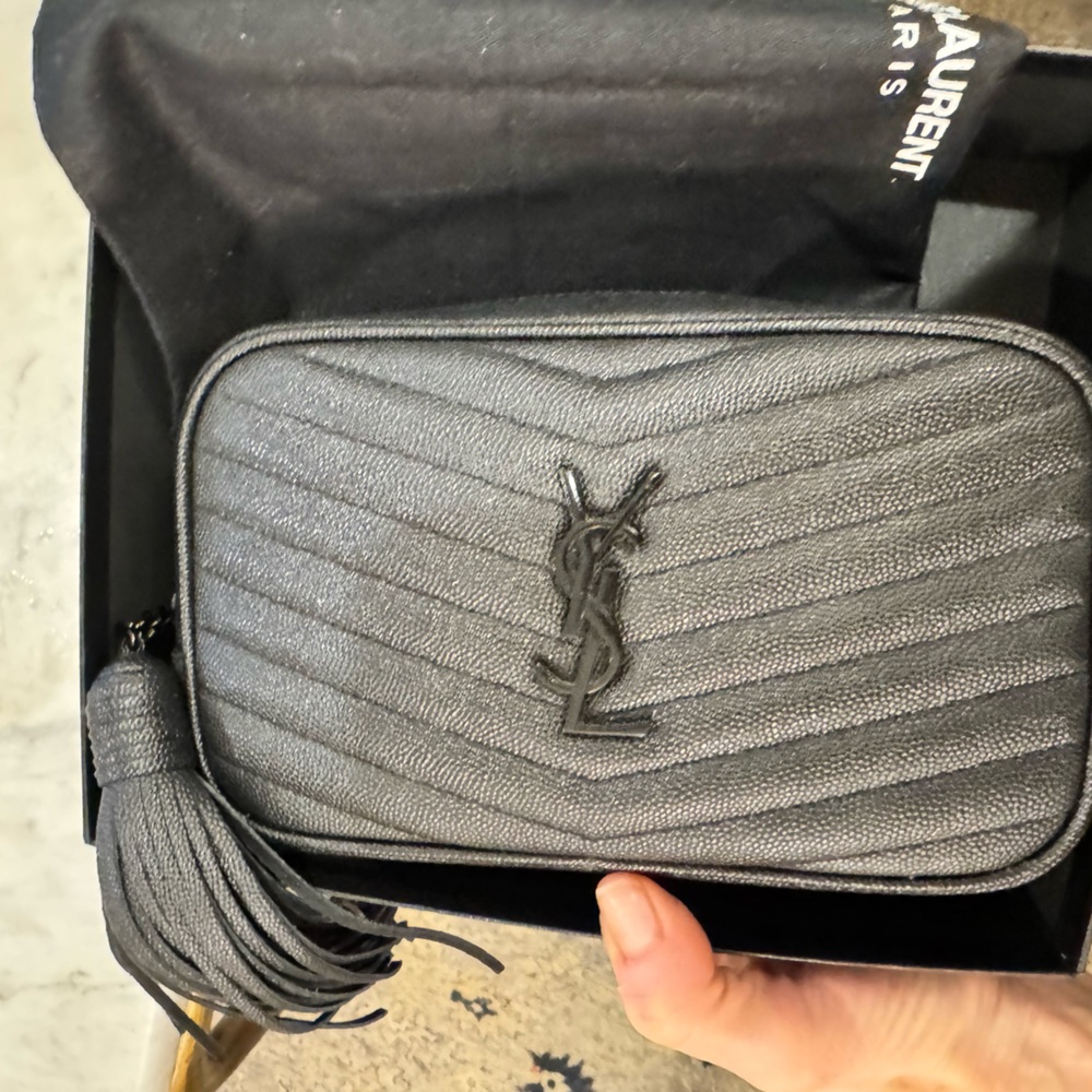Saint Laurent Lou Mini crossbody Black Grain De Poudre Leather w/ Box & Dust bag